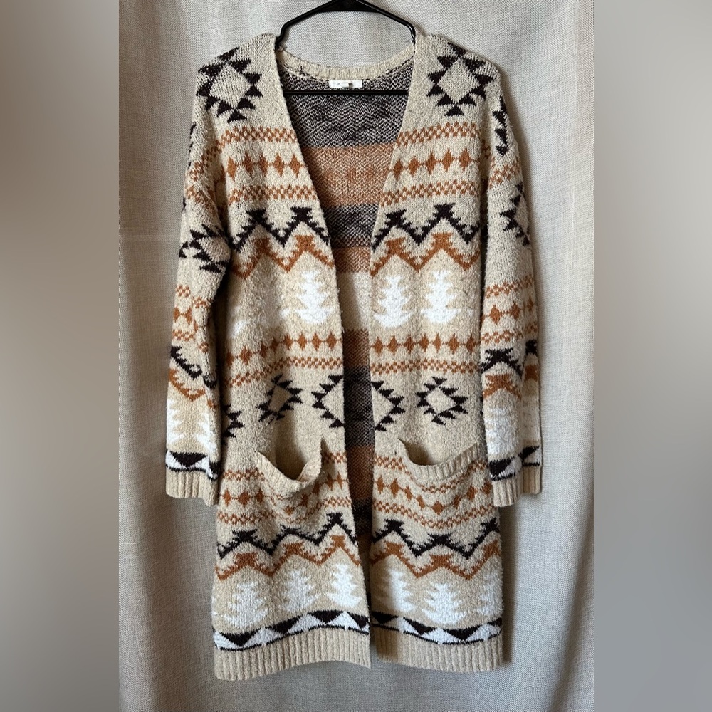 Maurices•long-sleeve knit cardigan/duster•xs•Aztec/tribal/southwestern•brown/tan
